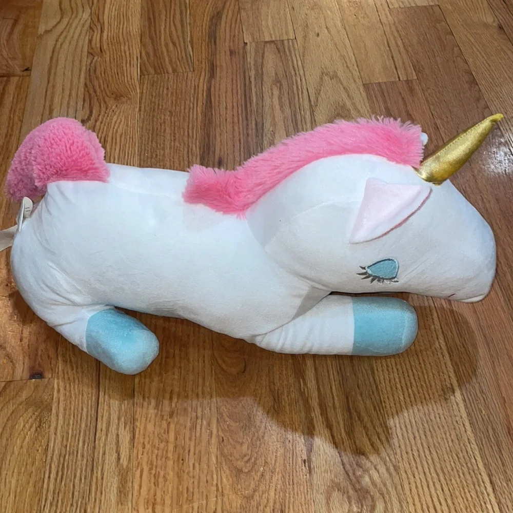 NEW Kids Unicorn 3D Figural Plush Decorative Throw Pillow, 13 x 12.24